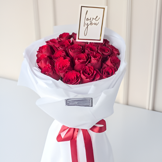 Heartfelt XOXO Flower House