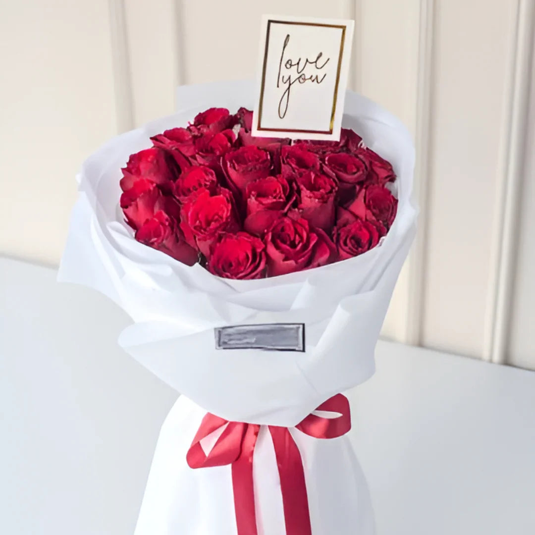 Buy Heartfelt XOXO Bouquet